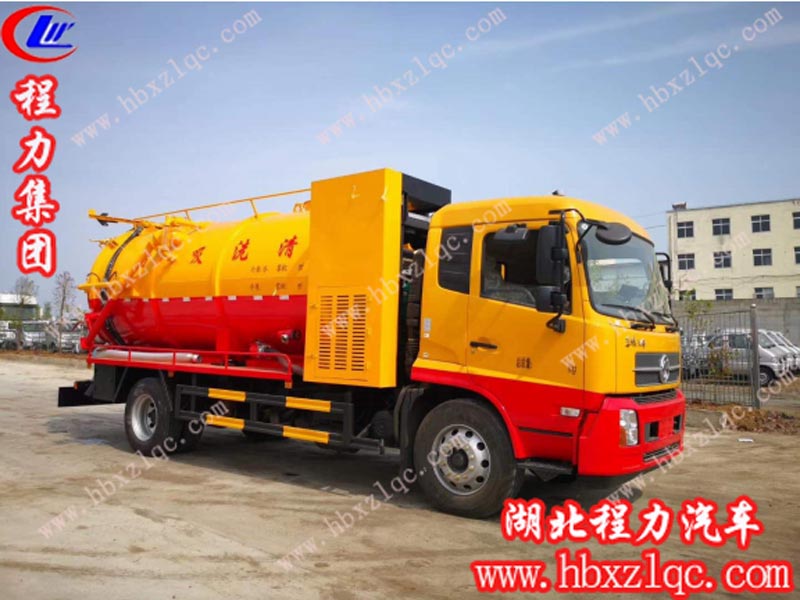 一車(chē)頂3車(chē)，集疏通、吸污、清污與一體的多功能天錦清洗吸污車(chē)