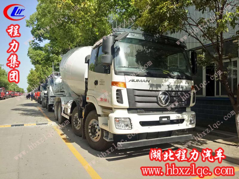 程力集團混凝土攪拌運輸車效率之高，讓您輕松工作！