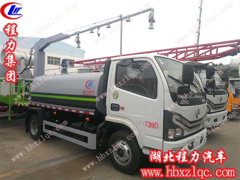 程力集團(tuán)鐵路用灑水車，為中國(guó)鐵路事業(yè)添磚加瓦