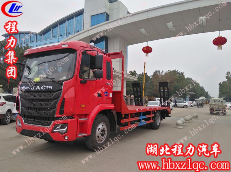 湖北程力專用汽車有限公司江淮K5平板車運輸車品質成就經典！