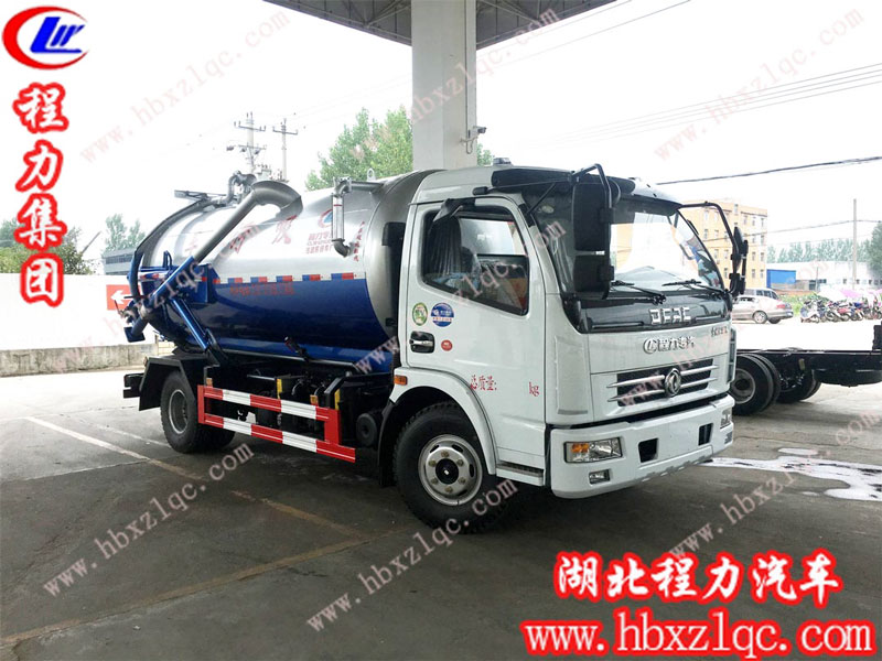 雨季，程力集團(tuán)灑水車、吸污車銷量持續(xù)走紅