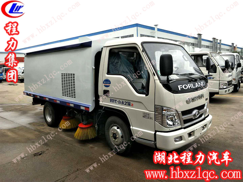 程力集團(tuán)福田2.5方小型掃路車(chē)--功能齊全、小巧靈活