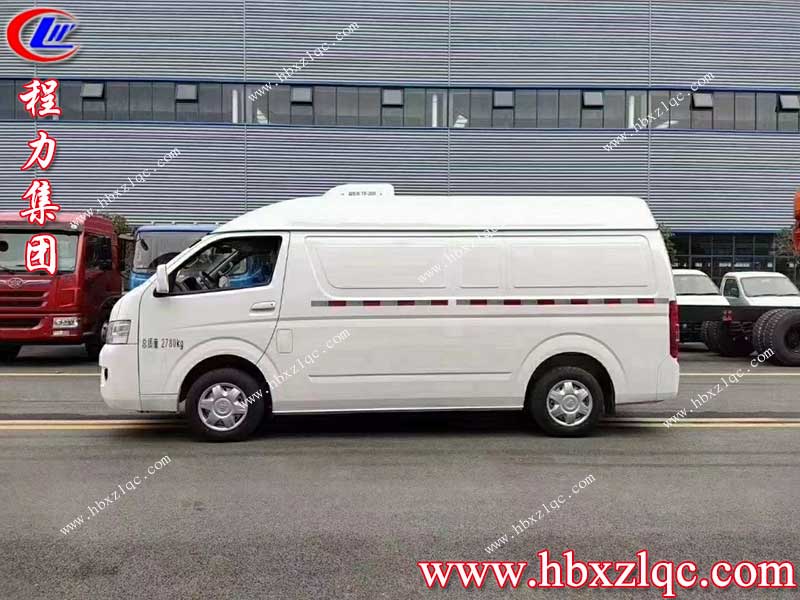 哈爾濱客戶遠(yuǎn)道而來，定購程力集團(tuán)福田G7冷藏車