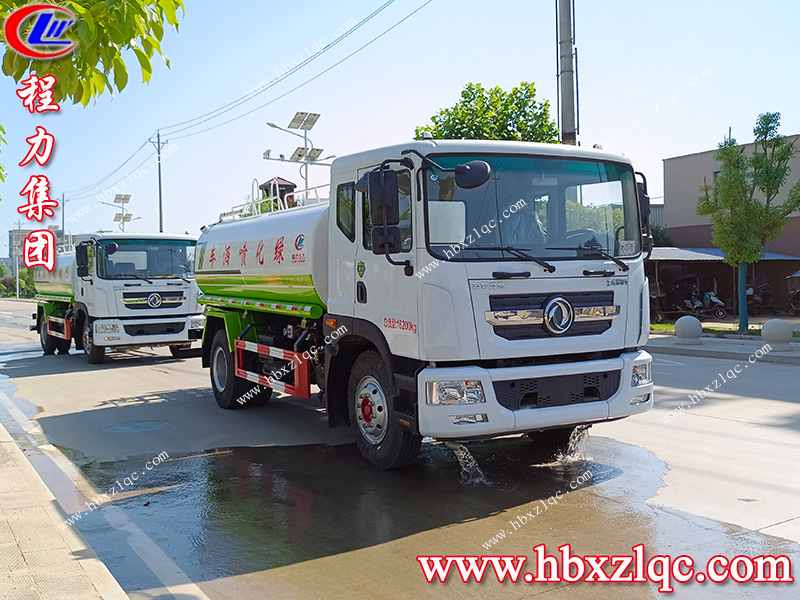 程力集團(tuán)東風(fēng)D9灑水車發(fā)車前往內(nèi)蒙古通遼市，為內(nèi)蒙抗旱救災(zāi)盡一份力！
