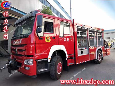 程力重汽搶險(xiǎn)救援消防車，為救援活動提供更全面的援助