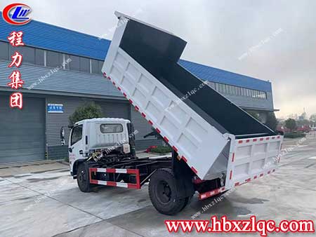 程力東風(fēng)福瑞卡自卸車，造就的是半個(gè)工程的輝煌