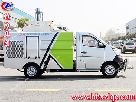 清洗功能多樣化，操作簡(jiǎn)單的路面清洗養(yǎng)護(hù)車(chē)出現(xiàn)了